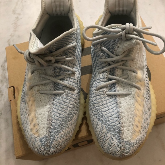 YEEZY BOOST 350 V2 CLOUD WHITE - Picture 2 of 7